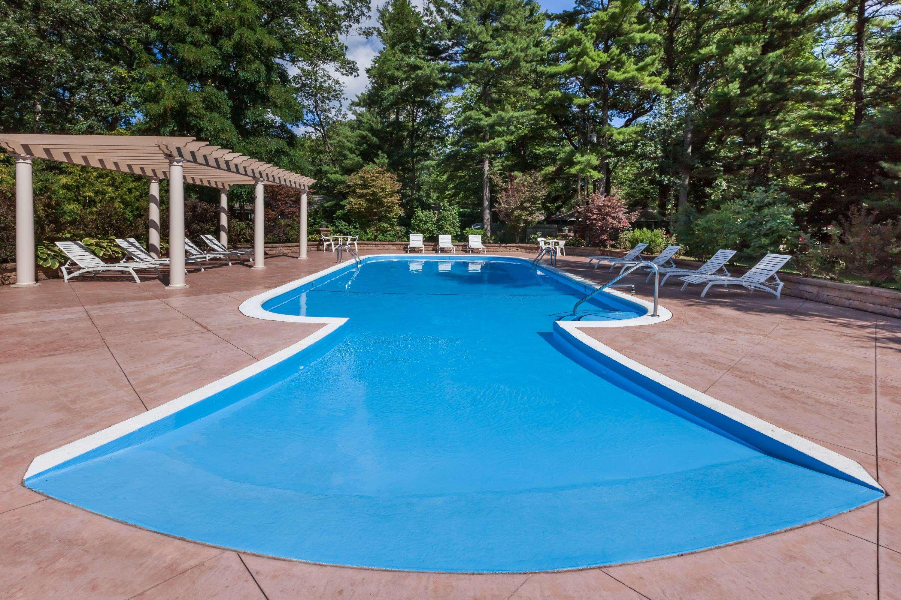 Howard Johnson By Wyndham Traverse City Exterior foto
